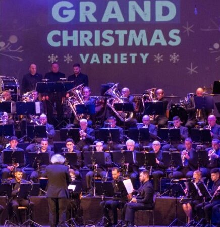 The Grand Leone Christmas Variety